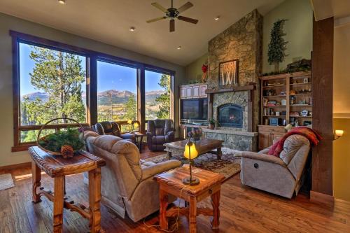 Braddock Hill House | Breck Mtn Home with Hot Tub and Game Room!