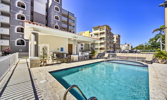 Rincon Condo | Breezy Condo w/Ocean View Balcony: Walk to Beach!