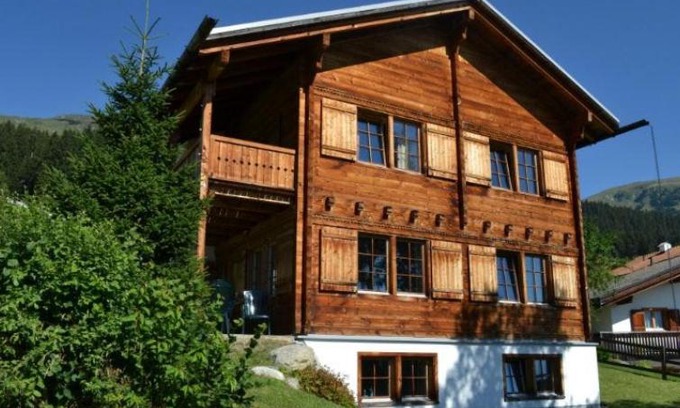 Tavanasa Apartment | Breil Apartment Sleeps 10 WiFi