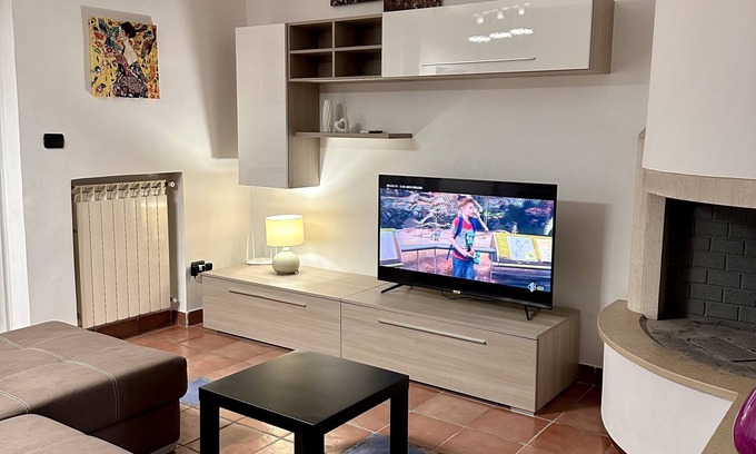 Brindisi Apartment | Brendon Suite