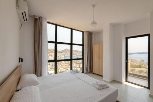 Sarande Hotel | Brian's Rooms