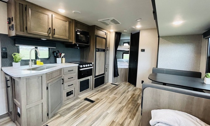 Bozeman House | Bridger Basecamper 3