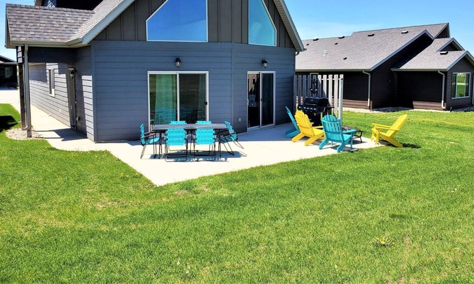 Spirit Lake Villa | Bridges Bay Vacation Cabin 265