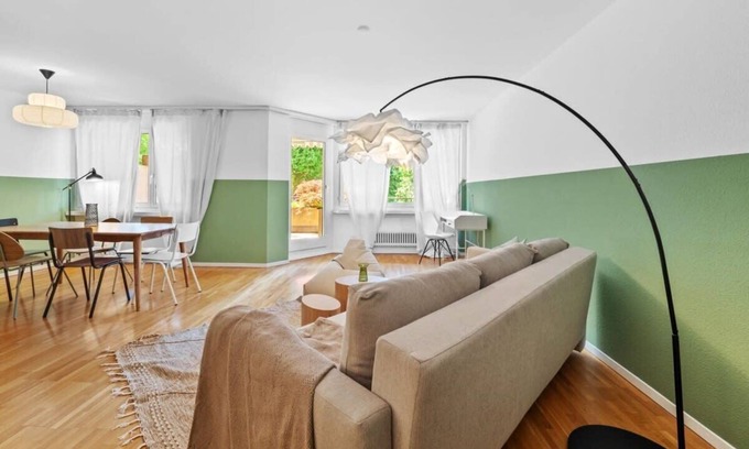 District 8 Apartment | Bright 1BR in Seefeld with Free Parking