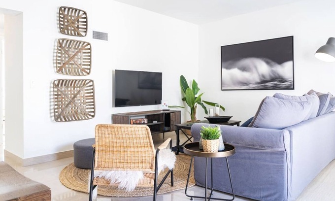 South Pointe Apartment | Bright 2bd Apt Next to the Ocean | Miami Beach