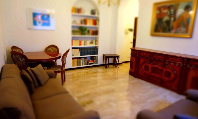 Zona Risorgimento Apartment | Bright 90 sqm apartment in the central area, a stone's throw from San Babila + WiFi