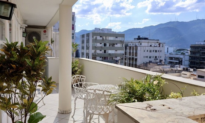 Ipanema Apartment | Bright and charming penthouse apartment, 2 blocks from Ipanema Beach.