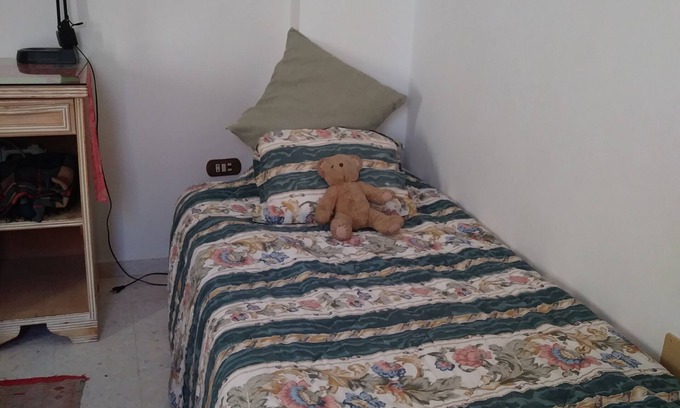 Bardo Bed & Breakfast | Bright and comfortable private room for girls in Tunis