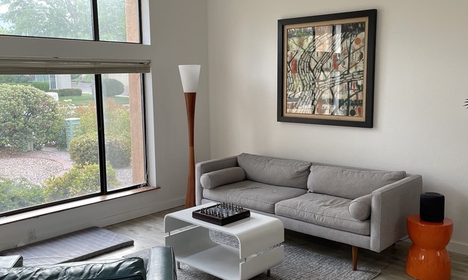 Northeast Heights House | Bright and modern 3-bedroom home in the Albuquerque NE Heights