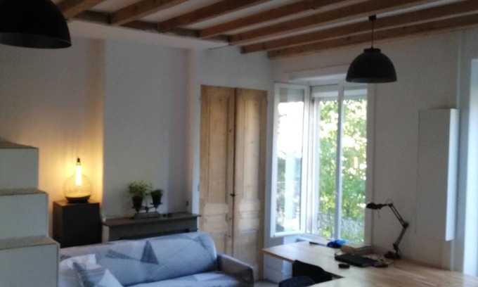 Bussiere - Cadiere Apartment | Bright and Quiet Apartment near Lyon