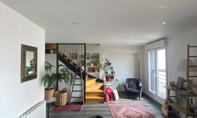 Amerique Apartment | Bright apartment, 19th arrondissement of Paris, sleeps 6