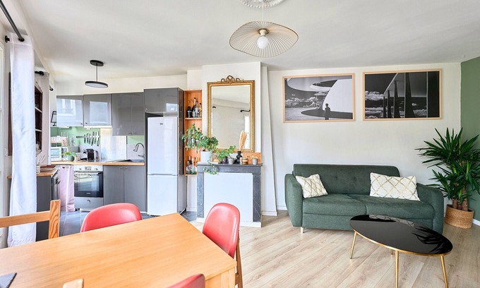 Epinettes Apartment | Bright apartment in the heart of Paris - Welkeys