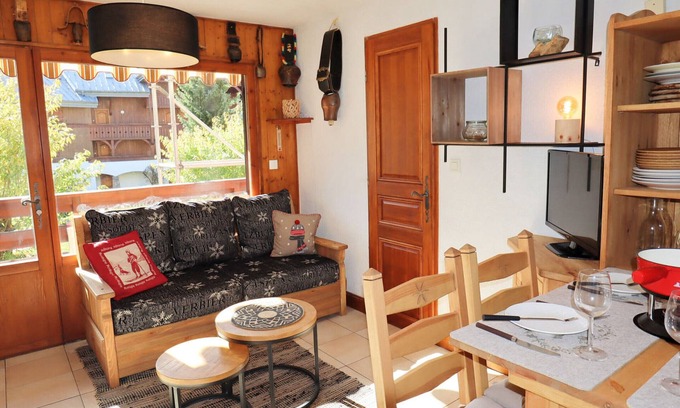 Samoens Apartment | Bright Apartment with Sunny Balcony in Samoëns Village