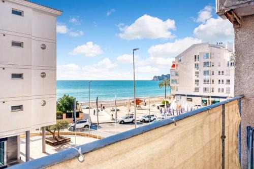 Altea Apartment | Bright Apartment with Sea View in Altea, 120 m² + Balcony