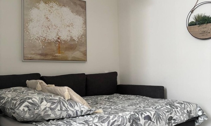 Cote Pavee Apartment | Bright, cozy apartment in the heart of Toulouse-all comforts
