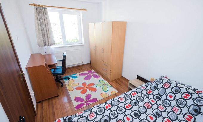 Sibiu House | Bright & Fresh apartment for the traveler in you!