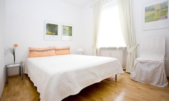 Bregenz Apartment | Bright Holiday Apartment “Ferienwohnung Bregenz 6 Top 3” in Central Location Close to Lake Constance with Wi-Fi, Balcony, Terrace & Garden