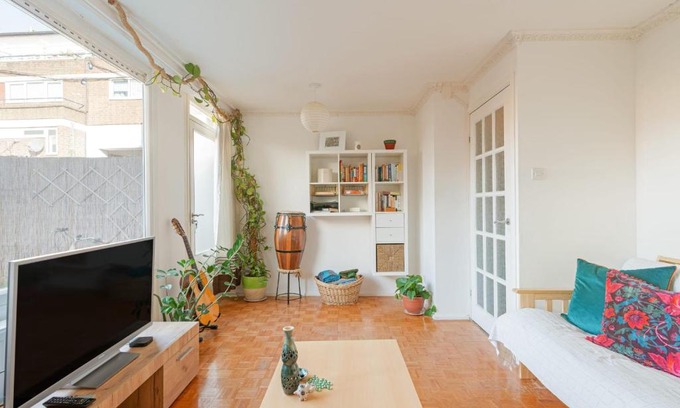 Deptford House | Bright &Modern 3 Bed House w/Patio nr Deptford