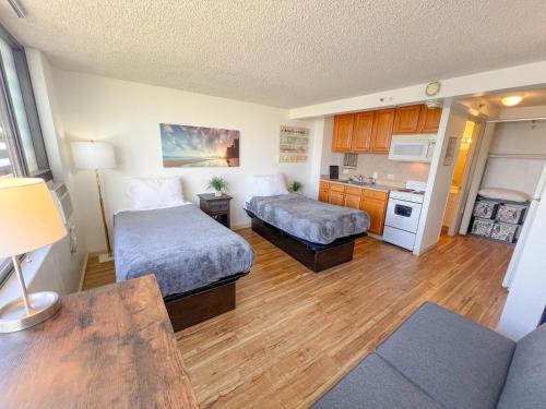 Waikiki Apartment | Bright Waikiki Studio condo