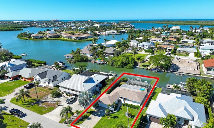Isles of Capri House | " BRING YOUR BOAT! Enjoy easy access NEW dock, Pool & more!