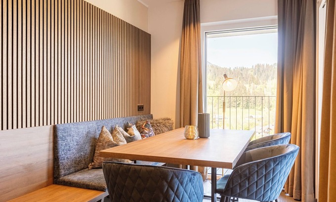 Hopfgarten Markt Hotel | Brixental Suites Hopfgarten by ALPS RESORTS