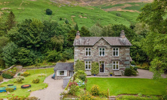 Penrith House | Broad How - Large house ideal for families or walking groups.