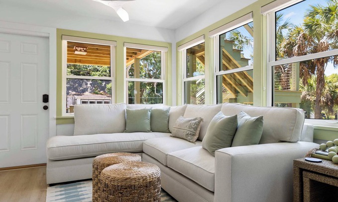 Folly Beach Condo | Broderick @ Dellawisp 1 Block to Beach