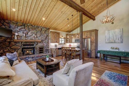 Warrior's Mark House | Broken Lance Retreat