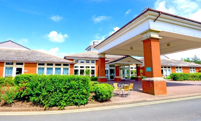 Catshill Hotel | Bromsgrove Hotel and Spa