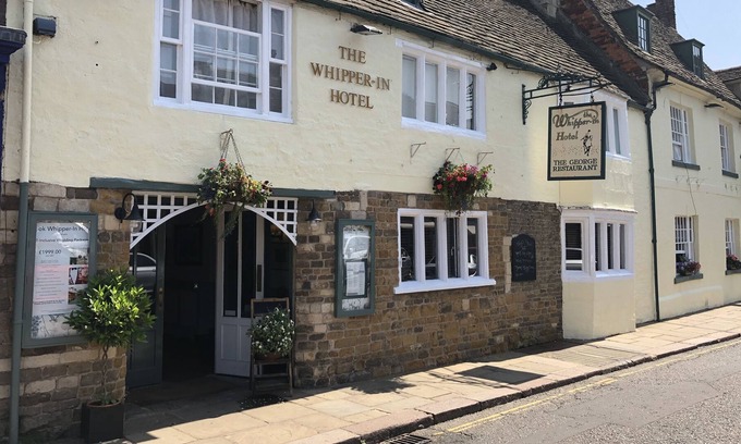 Oakham Hotel | Brook Whipper-In Hotel