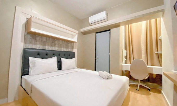 Jatingaleh Apartment | Brown Toned 1Br Without Living Room Apartment At The Alton