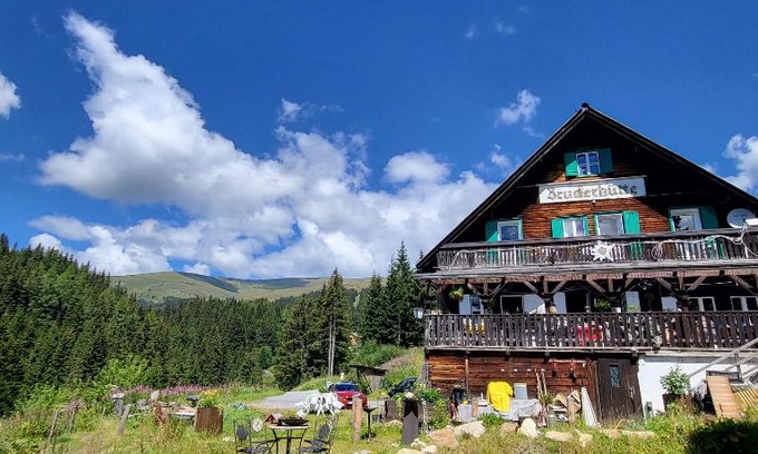 Schonberg Bed & Breakfast | Bruckerhütte