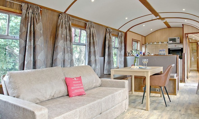 Dawlish Warren Ski Chalet | Brunel Boutique Railway Carriage 1