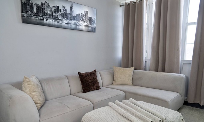 Rio Piedras Apartment | Bruno, Travel Stay Nearby SJ Airport