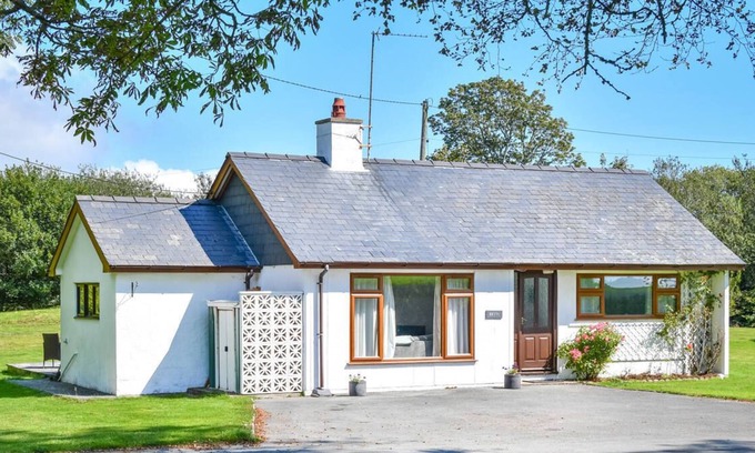 Rhyd-y-clafdy House | Bryn Penmaen in the beautiful Pwllheli