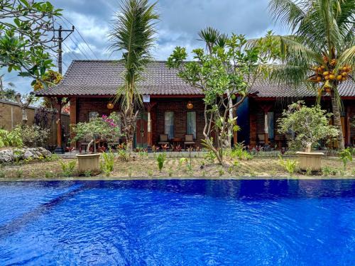 Melayang Bed & Breakfast | Buana Sari Villas by AGATA