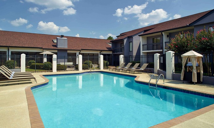 Norcross House | Budget-Friendly Stay in Norcross! 3 Family-friendly Units, Free Parking, Pool