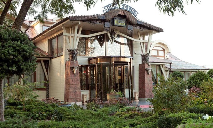 Pribrezhnyy Hotel | Buen Retiro