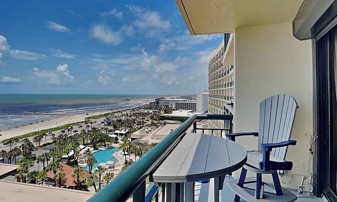 Galveston Condo | Buena Vista | Oceanfront Studio