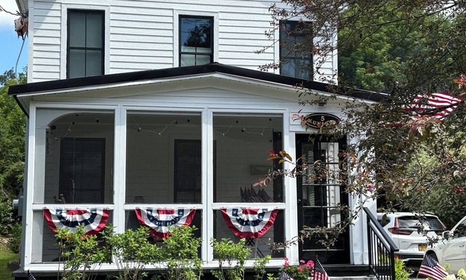 Cazenovia House | Built in 1824, updated in 2025! 2 bed & 1.5 baths in the Village of Cazenovia!
