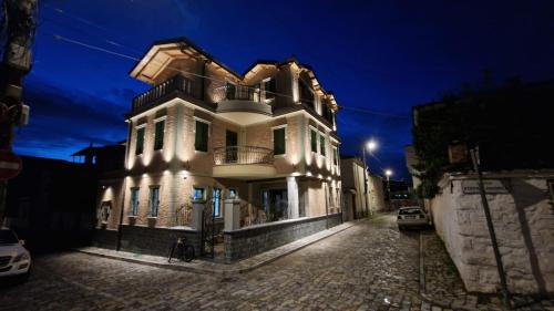 Korce Hotel | Bujtina Behram