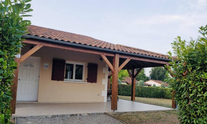Vasles House | Bungalow ∙ 3 bedrooms ∙ 6 guests