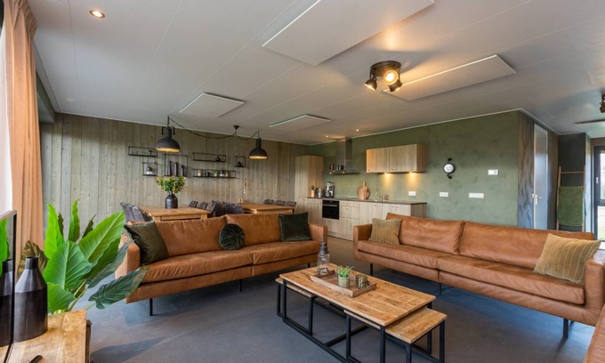 Breezand House | Bungalow ∙ 5 bedrooms ∙ 12 guests