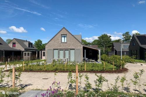 Sint Maarten House | Bungalow 60 op Recreatiepark De Wielen