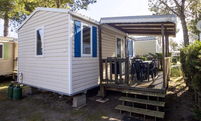 Saint-Jean-de-Monts House | Bungalow de 2 chambres avec piscine partagee sauna et wifi a Saint Jean de Monts a 2 km de la plage