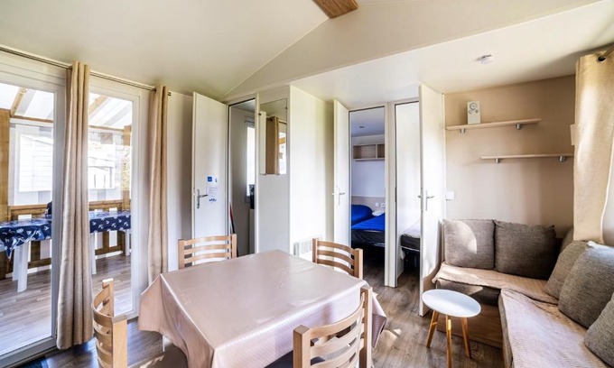 Saint-Jean-de-Monts House | Bungalow de 3 chambres avec piscine partagee jardin amenage et wifi a Saint Jean de Monts a 3 km de la plage
