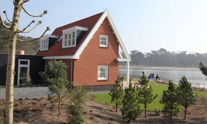Otterlo House | Bungalow with 3 bedrooms and a terrace