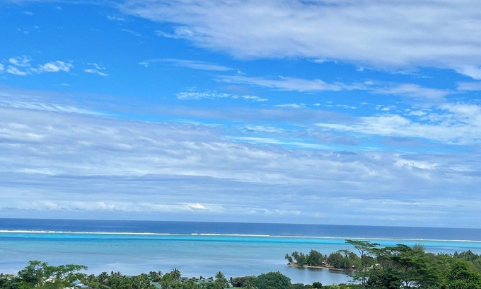 Moorea-Maiao House | Bungalow with magnificent lagoon and mountain views, in a natural setting