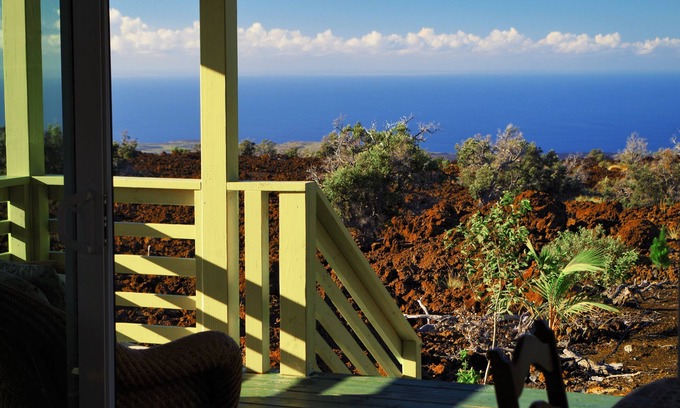 Ocean View House | Bungalow with spectacular ocean view from lanai and private hot tub
