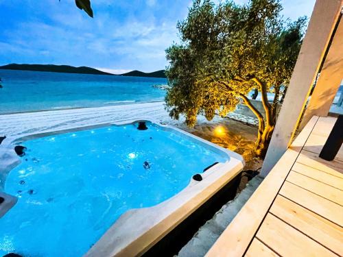 Drage Villa | BUQEZ ECO RESORT - Beach Villa 81 - 1st Sea Line by beach